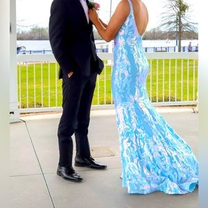 Jovani light blue iridescent prom dress size 8, worn once!